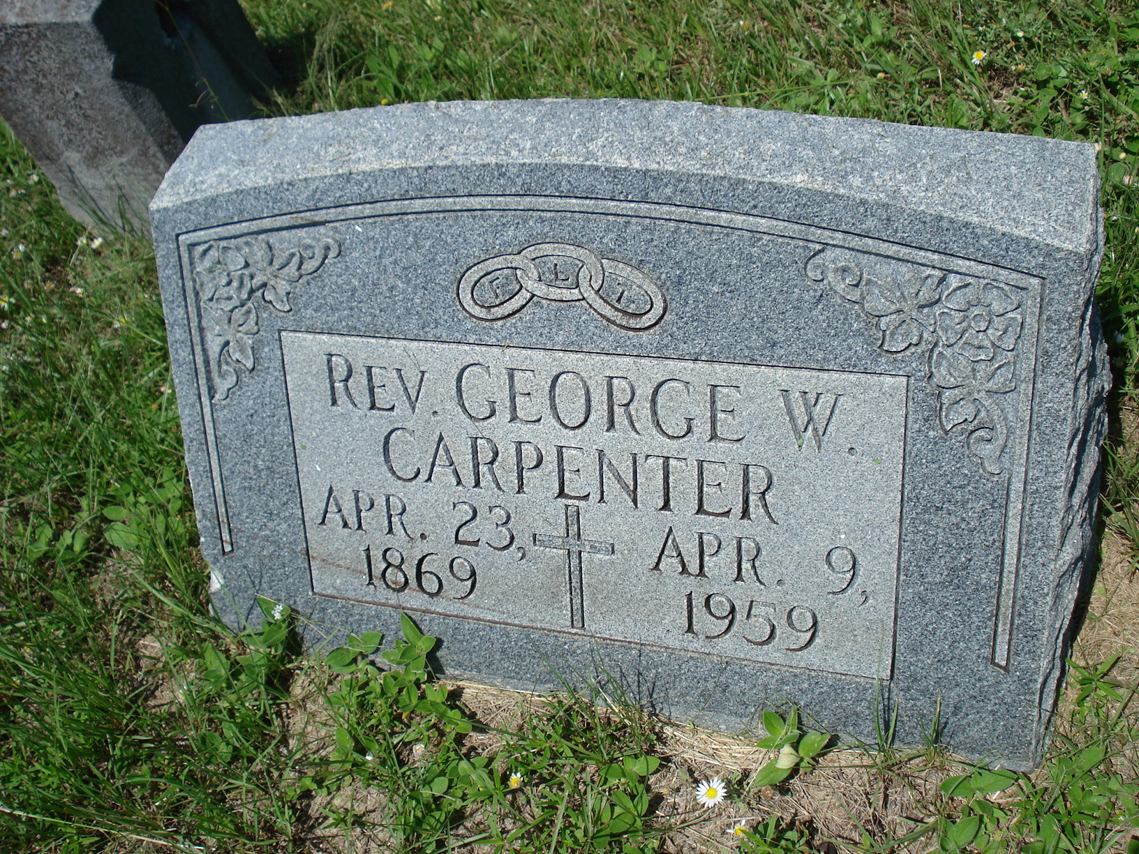 George W.    Rev Carpenter